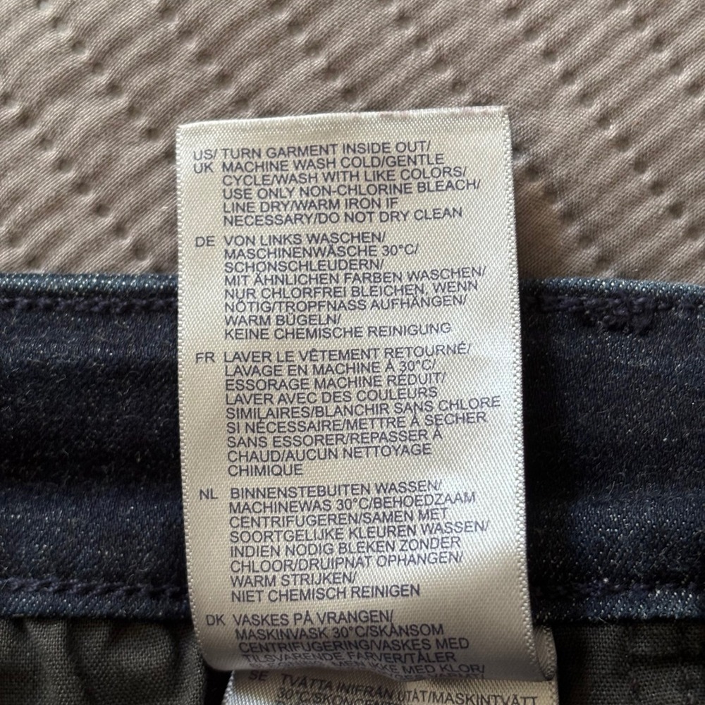 NYDJ Marilyn Straight Jeans 16P Petite Dark Wash Lift Tuck Stretch EUC - Picture 11 of 13